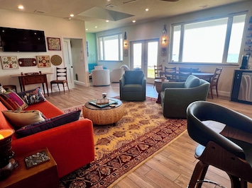 Living Area 1
