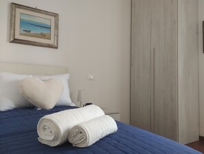 3 間睡房、熨斗/熨衫板、Wi-Fi、床單