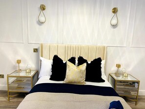 Apartment | 3 bedrooms, free WiFi, bed sheets - Inviting 3-bed Apartment in London (London)