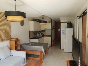 Interior - La Mongie Apartment for 8 People, Right on the Slopes   (Bagnères-de-Bigorre)