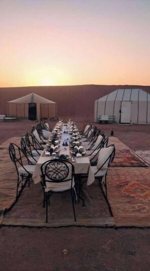 Außenbereich für Bankette