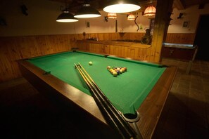 Spielezimmer