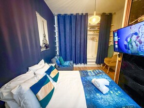 1 bedroom, iron/ironing board, free WiFi, bed sheets