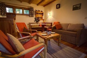 Smart TV, chimenea y futbolito 