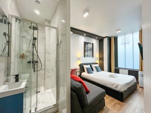 Shower, hair dryer, towels - Urban Flat 173 - Atelier Gaite Montparnasse (París)