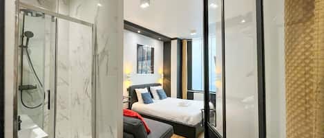 1 chambre, fer et planche à repasser, Wi-Fi gratuit, draps fournis