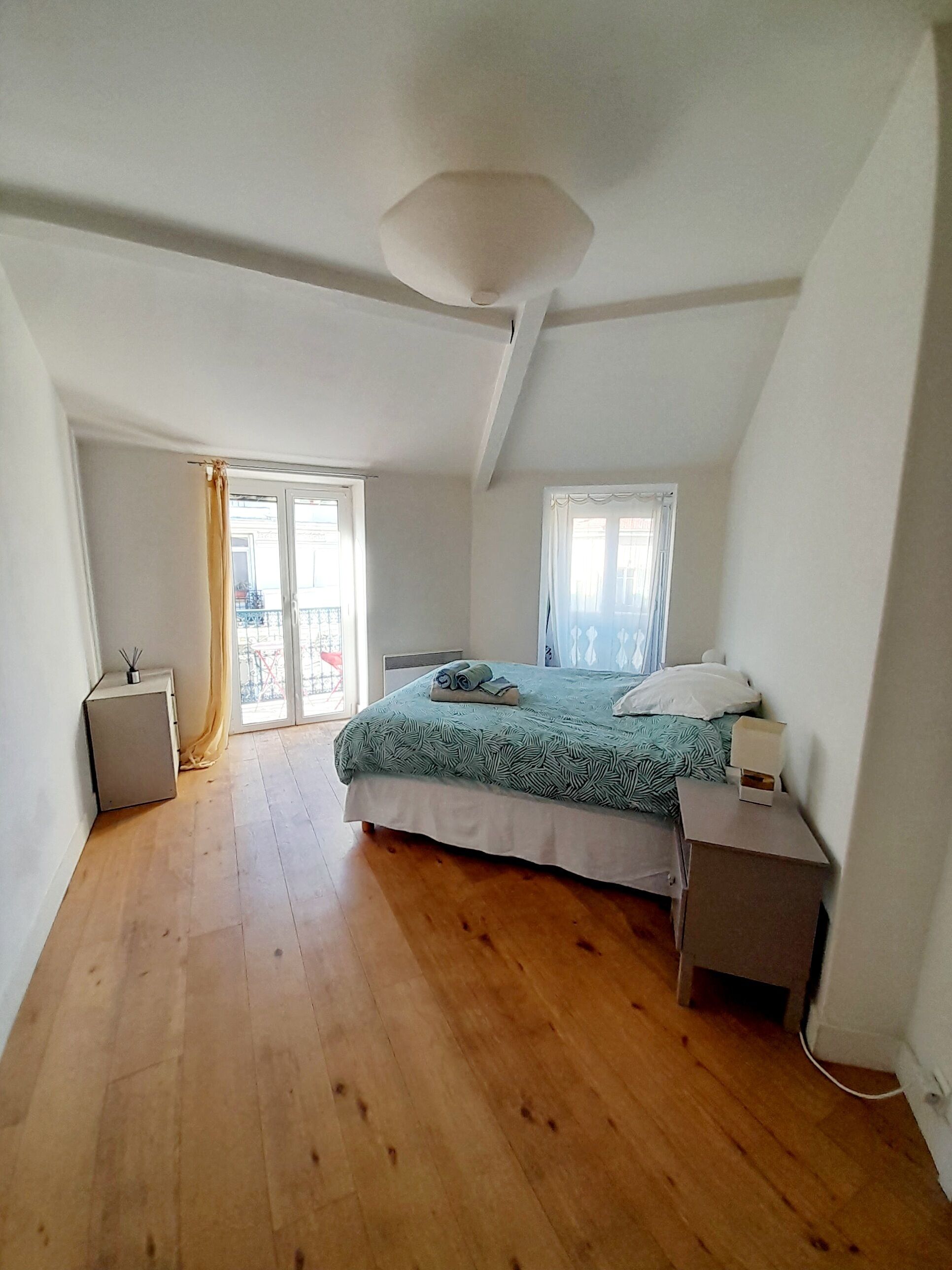 1 bedroom, iron/ironing board, travel crib, WiFi