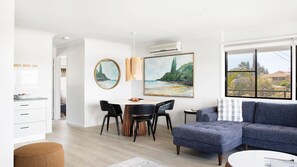 TV - Yamba Sunset - Prime Location (Yamba)