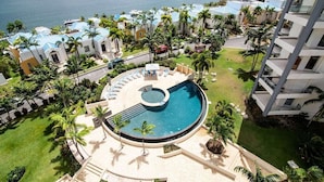 Unclassified image, 4 of 25, button - Lovely 3-bed Apartment in Maho (Lowlands)