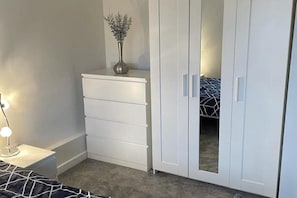1 chambre, Wi-Fi gratuit, draps fournis