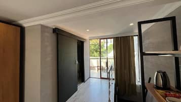 Design Double Room | Premium bedding, minibar, laptop workspace, iron/ironing board