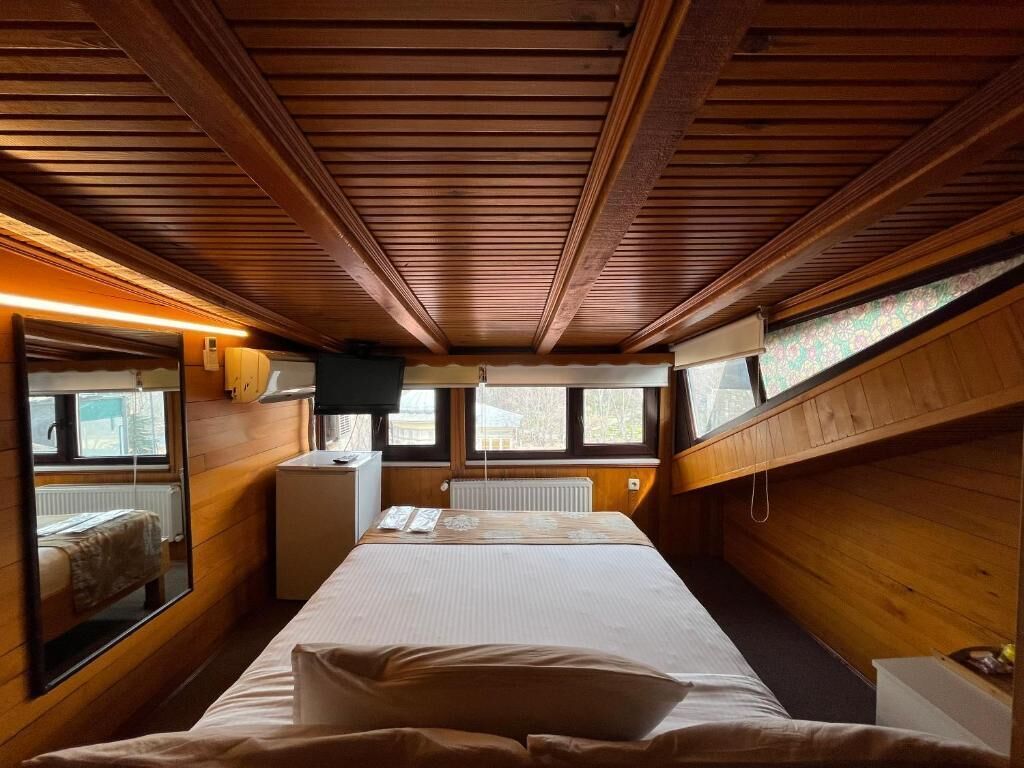 Junior Double Room | Premium bedding, minibar, laptop workspace, iron/ironing board