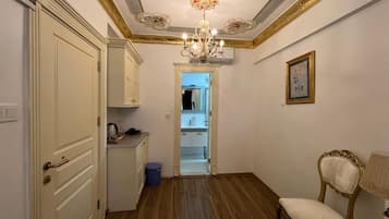 Executive Double or Twin Room | Premium bedding, minibar, laptop workspace, iron/ironing board