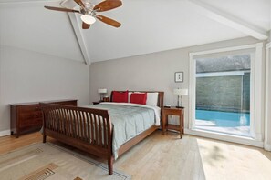 3 bedrooms, desk, iron/ironing board, WiFi