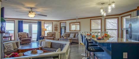 TV connectée, cheminée, baby-foot