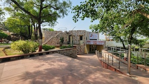 Front of property - Barbet Tourist Resort (Sohna)