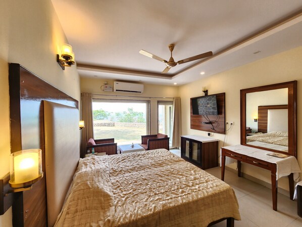 Superior Room, 1 King Bed | Free WiFi - Barbet Tourist Resort (Sohna)