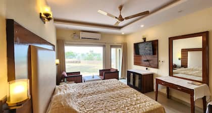 Barbet Tourist Resort