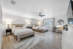 8 bedrooms, desk, iron/ironing board, free WiFi