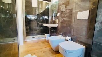 Haartrockner, Handtücher