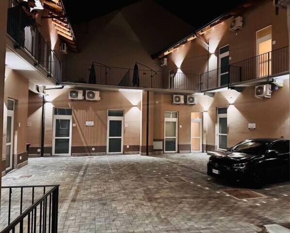 Exterior - Studio 23 hhat (ASTI)
