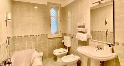 Two-room suite 12 hhse