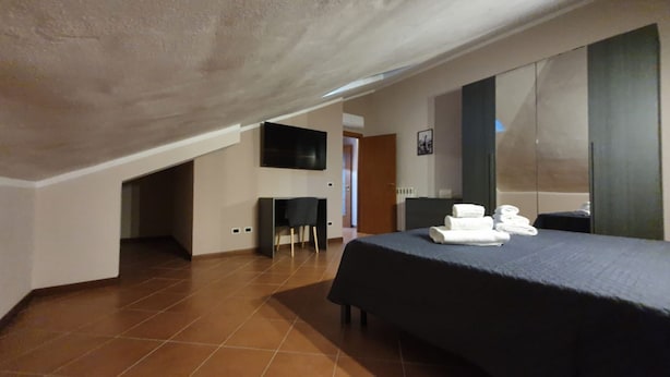 Unclassified image, 1 of 9, button - One Bedroom Apartment (SERRAVALLE SCRIVIA)