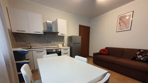 Unclassified image, 4 of 9, button - One Bedroom Apartment (SERRAVALLE SCRIVIA)