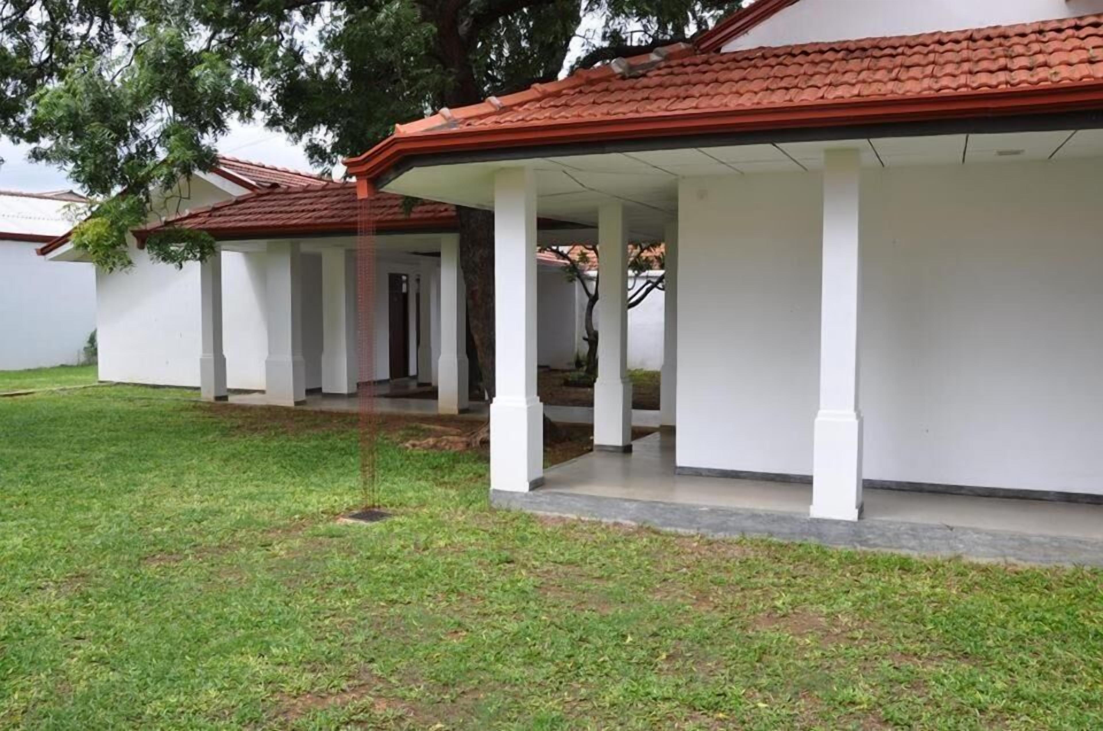 숙박 시설 정면