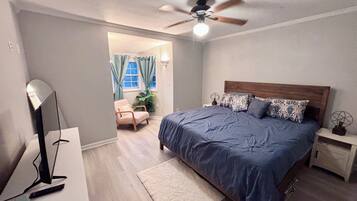 2 bedrooms, WiFi, bed sheets