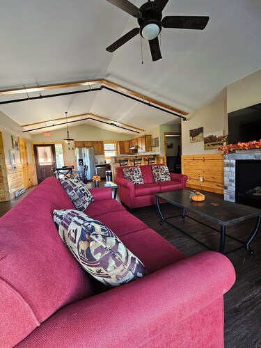 Elevated luxury awaits at Legacy Cabins, where bison roam just beyond.