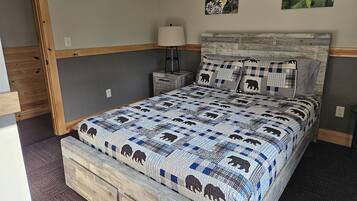4 bedrooms, free WiFi, bed sheets
