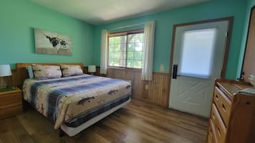 1 habitación, acceso a internet y ropa de cama