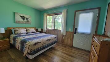 1 bedroom, internet, bed sheets