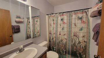 Shower, towels