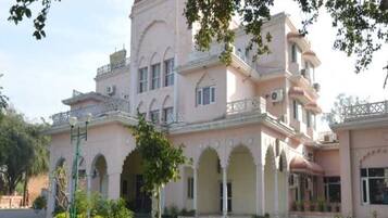 Fassade der Unterkunft