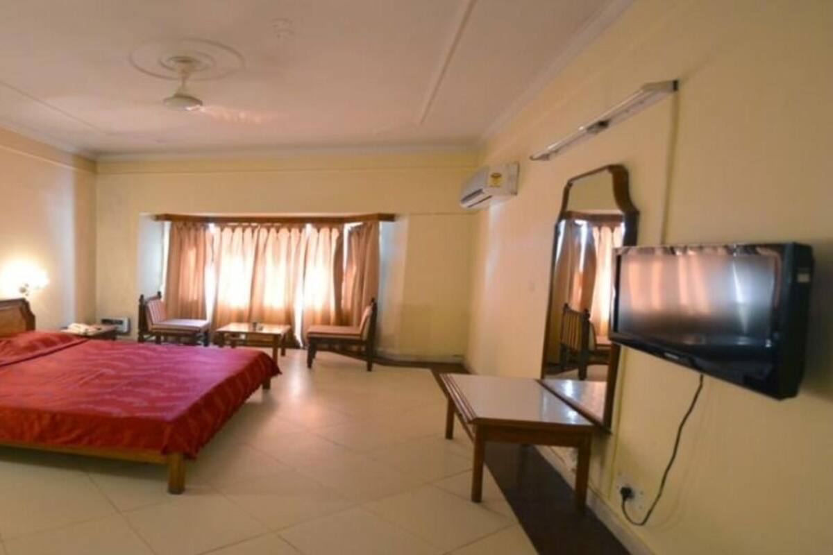 Deluxe kamer, 1 kingsize bed | Badkamer