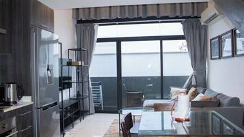 Apartemen Mewah, 1 kamar tidur, Bebas Asap Rokok | Area keluarga | TV layar datar, Netflix, stasiun docking iPod, dan film berbayar