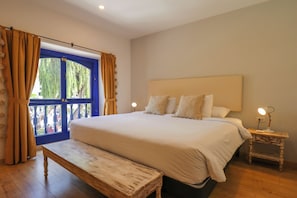 Apartment (205) | 1 bedroom, premium bedding, free WiFi, bed sheets - Casa Muru by Wynwood House (Cusco)