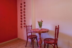 Apartment (201) | Living area - Casa Muru by Wynwood House (Cusco)