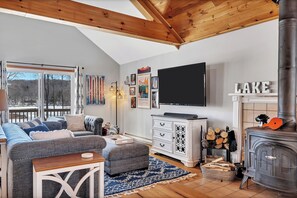 Smart TV, fireplace, video games, table football