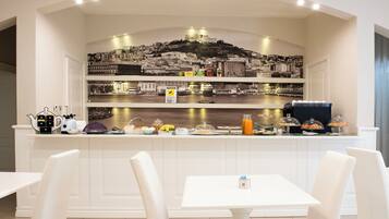 Colazione continentale inclusa, servita tutte le mattine