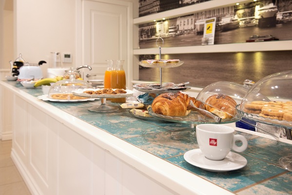 Desayuno continental incluido todos los días