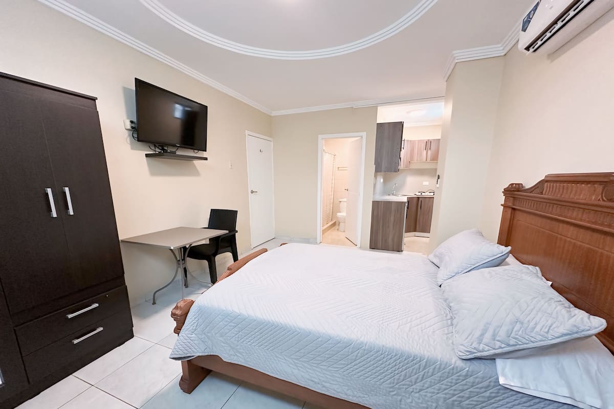 Deluxe suite | 1 slaapkamer, lakens van Egyptisch katoen, luxe beddengoed