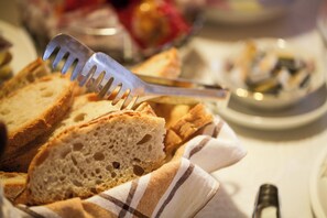 Gratis frukostbuffé varje dag
