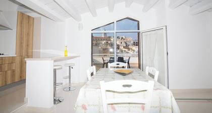 B&B Monsignore