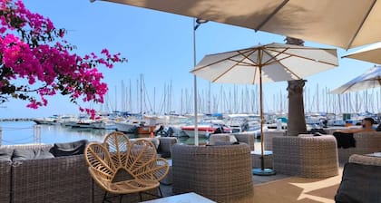 New air-conditioned 61m2 T3 apartment, close to town center and beach