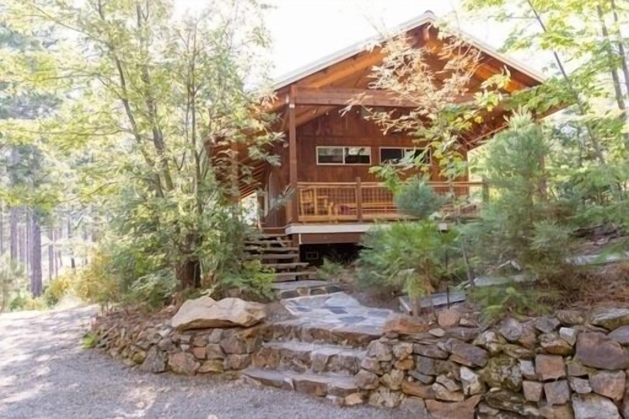 Yosemite Cabin - with Bunkhouse