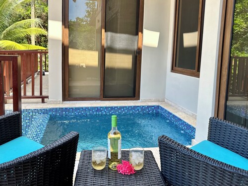 LIVING WATERS ROATAN CASITA