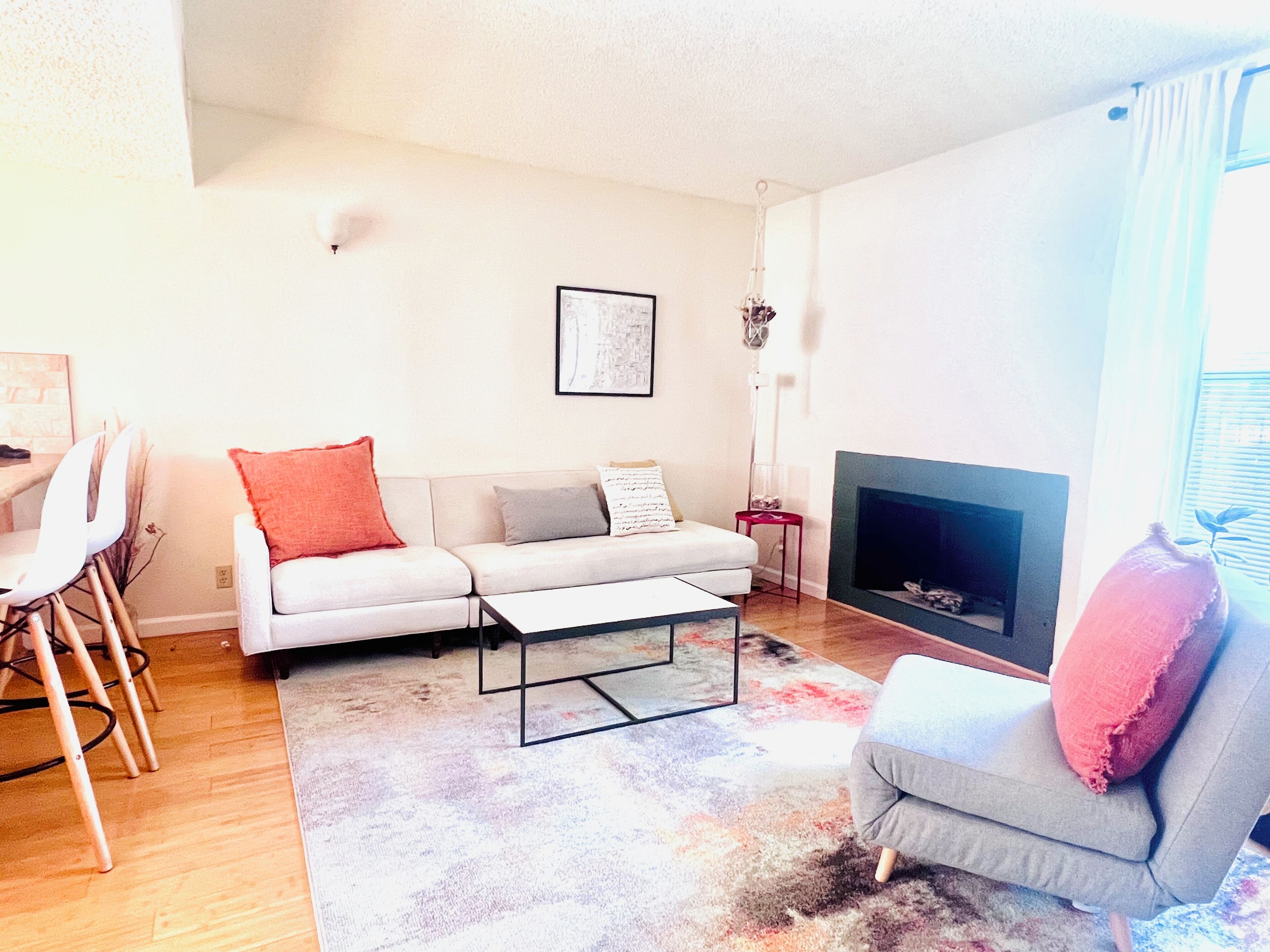 Cozy and spacious 2 bedroom Close to Lake Merritt